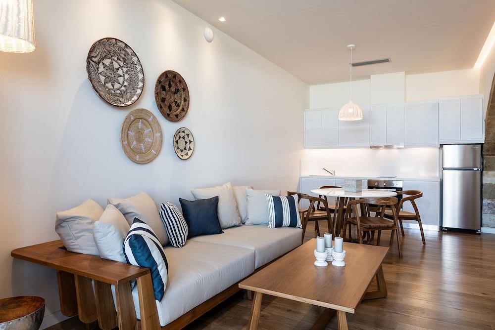 Avra Apartments Kolymbari Harbour Εξωτερικό φωτογραφία